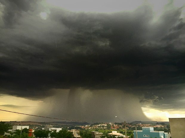 Maior chuva no Ceará na madrugada desta quarta-feira, 15, aconteceu em Quixeramobim