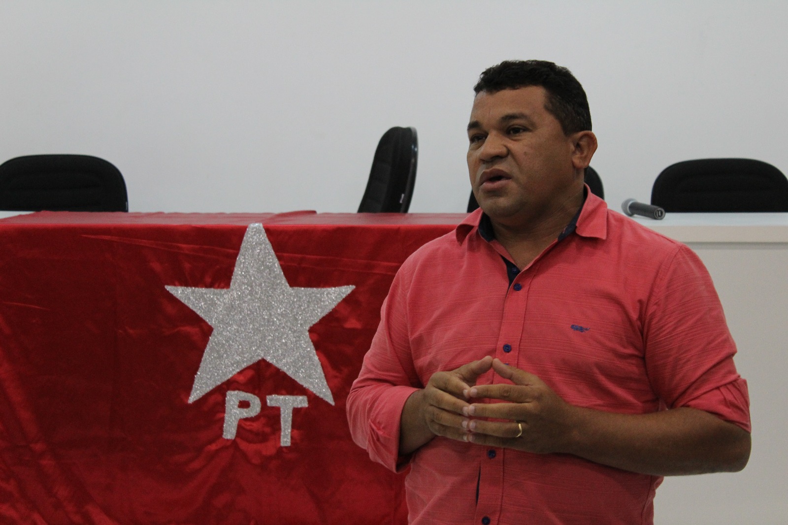 Naldinho da Califórnia é o indicado de Ilário Marques para a presidência do PT em Quixadá