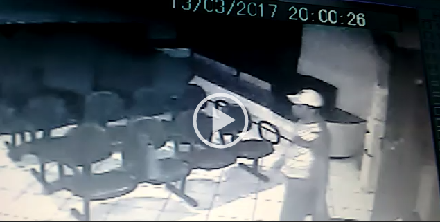 Assista vídeo do assalto à clínica odontológica no Centro de Quixadá; bandido estava de cara limpa