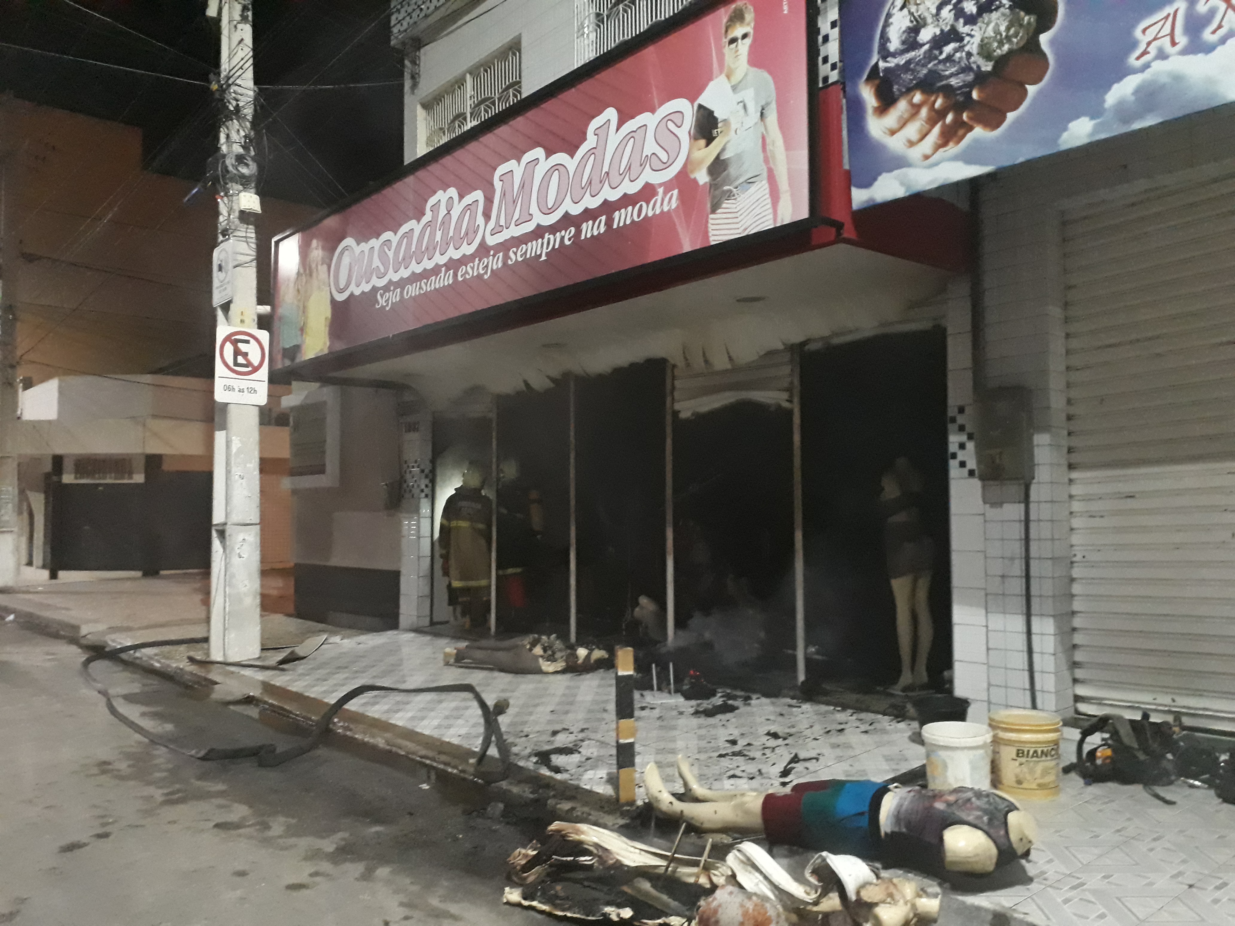 Incêndio em Quixadá causou prejuízo estimado em R$ 60 mil; proprietário diz que vai lutar para tocar a vida