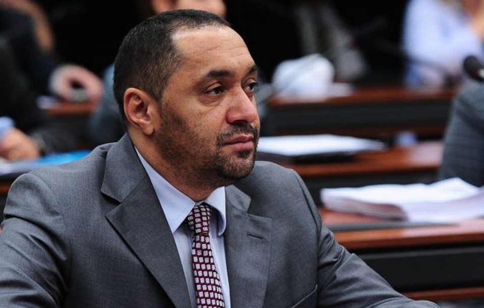 Ex-funcionária acusa deputado Tiririca de assédio sexual