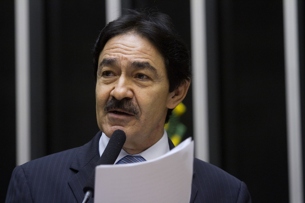 A mentira do Deputado Raimundo Gomes de Matos