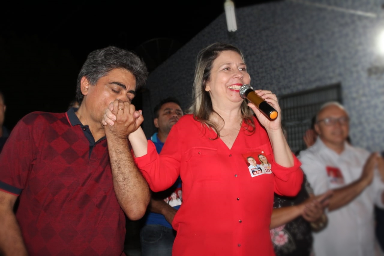 Emocionada, Rachel Marques cita ataques contra Ilário Marques e diz que confia em Deus e na Justiça