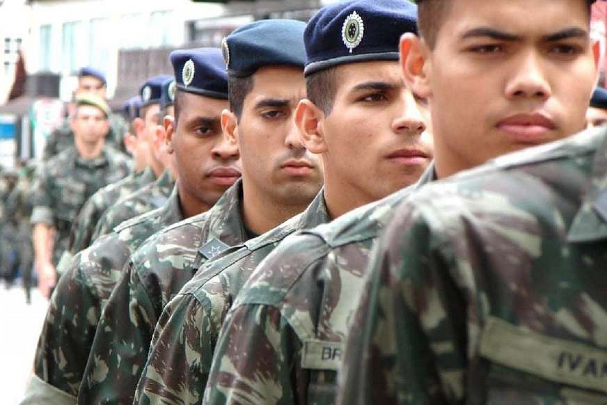 Projeto quer acabar com o alistamento militar obrigatório no Brasil