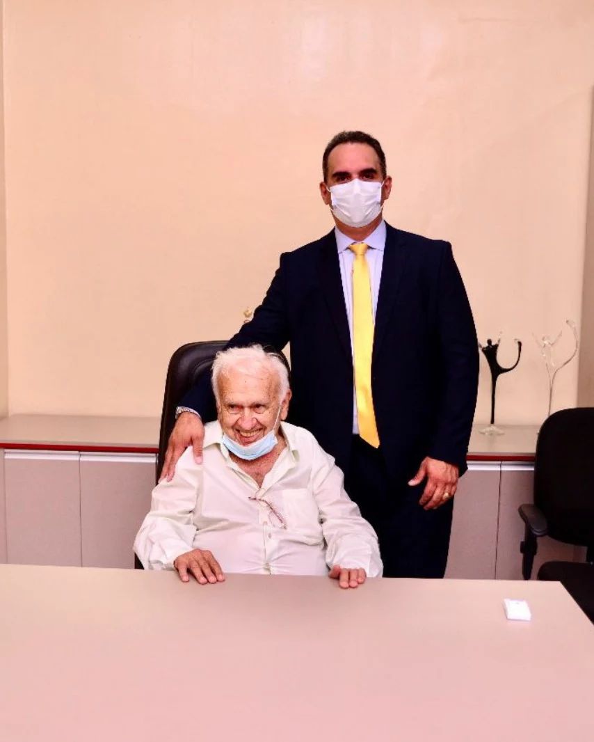 Everardo Silveira realizou sonho de ver filho prefeito de Quixadá