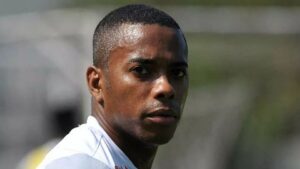 Áudios mostram Robinho confessando estupro e rindo da vítima: “Não estou nem aí”