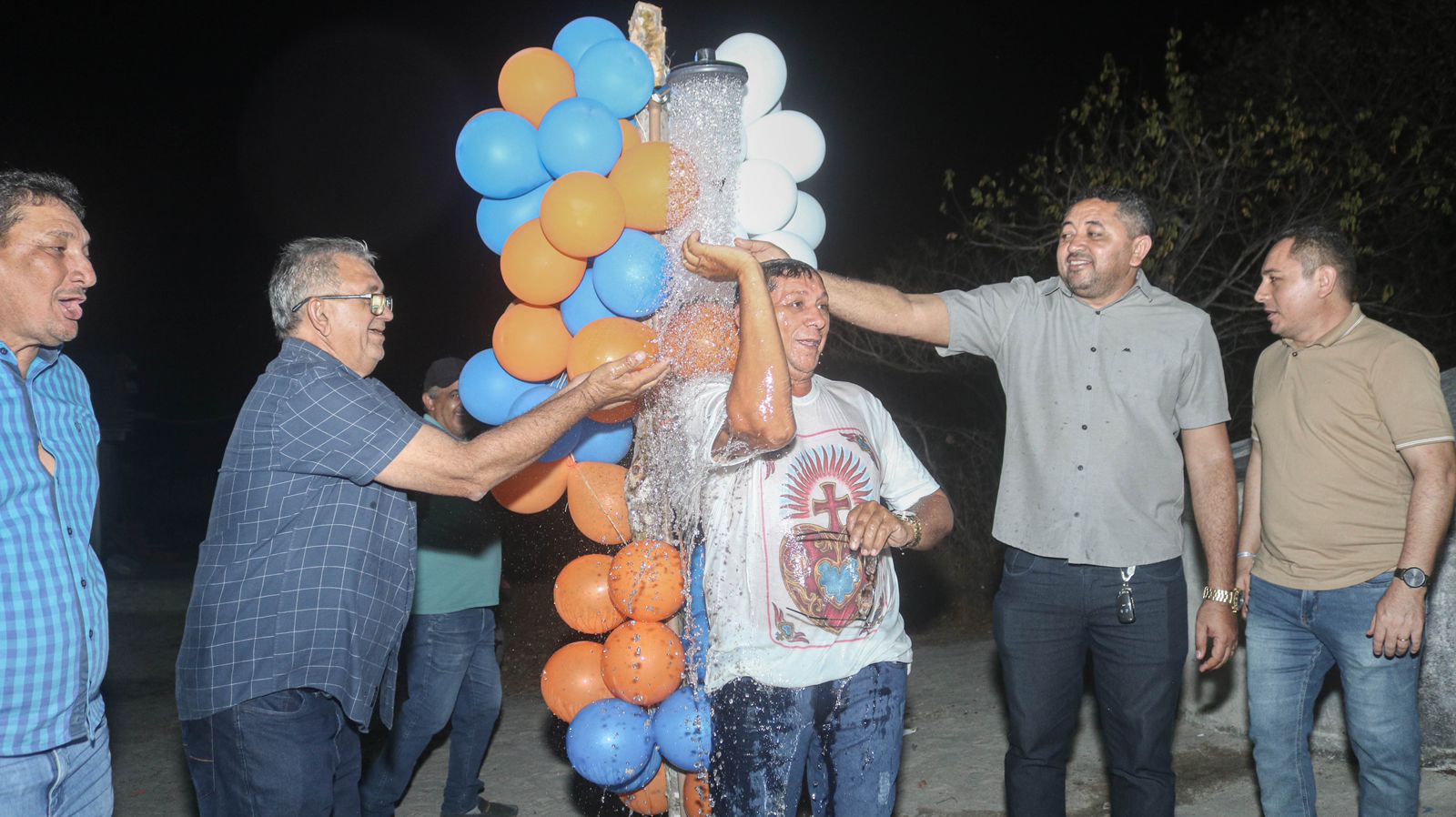 Prefeitura de Banabuiú inaugura adutora para garantir abastecimento a comunidades