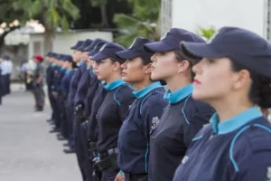 Restrição a mulheres em concurso se baseia num modo machista e ultrapassado de pensar a PM