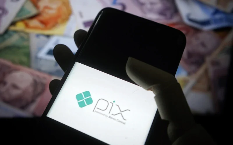 Banco Central anuncia que Pix parcelado será lançado em setembro; veja outras novidades