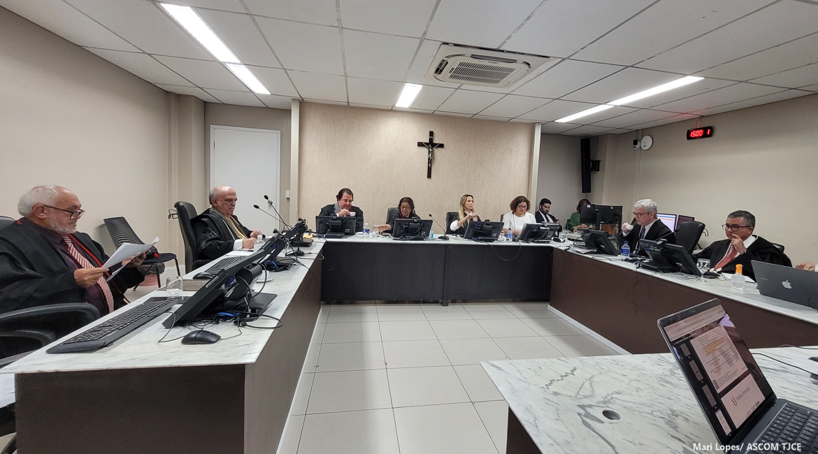 Justiça manda fazendeiro no Ceará replantar 14 hectares de floresta nativa destruída com uso de fogo