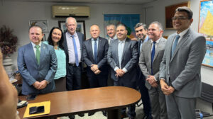 Ciro Gomes se coloca como pré-candidato ao Governo do Ceará em 2026 e defende frente ampla para derrubar o PT