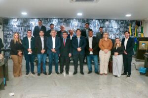 Três suplentes de vereadores tomam posse na Câmara Municipal de Quixadá