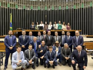 PL quer votar projeto para impedir que políticos sejam investigados sem autorização dos próprios políticos
