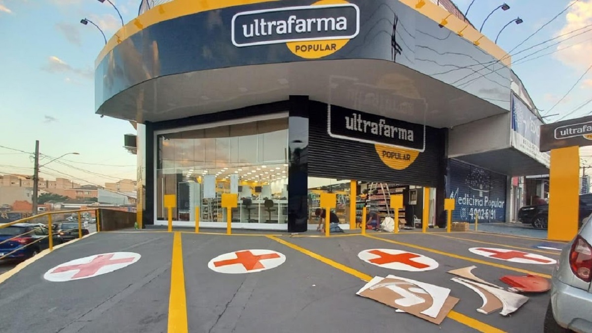 Dono da Ultrafarma e diretor da Fast Shop são presos em operação contra esquema bilionário de corrupção em São Paulo