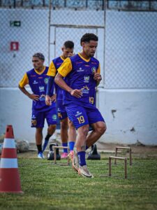 Quixadá FC apresenta elenco para a Série A do Cearense nesta quarta-feira