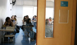Ceará tem mais de 4,4 mil vagas em concursos e seleções com inscrições abertas