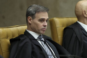 Mendonça perdeu as condições de conduzir o caso Master
